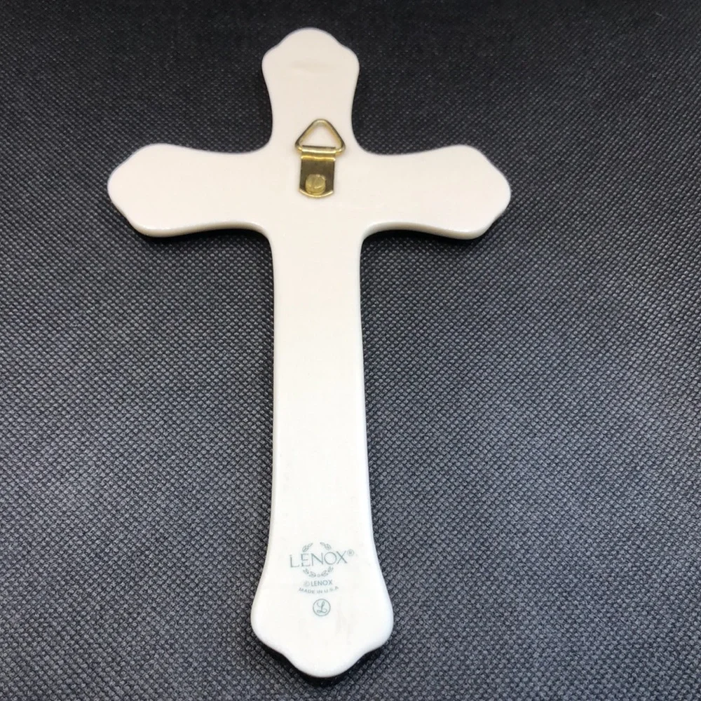 Vintage Lenox China Teasures Lily Porcelain Wall Cross - Picture 4 of 5